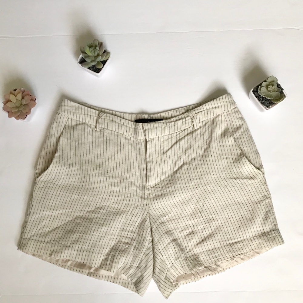 Women’s striped shorts
